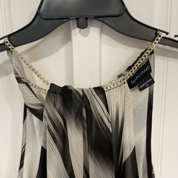 Marciano adorable sleeveless top/dress in black,gray & white size XS - Picture 3 of 8